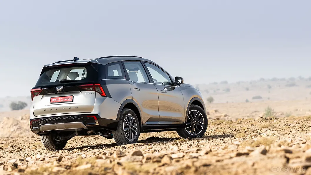 Mahindra XUV 7XO Right Rear Three Quarter