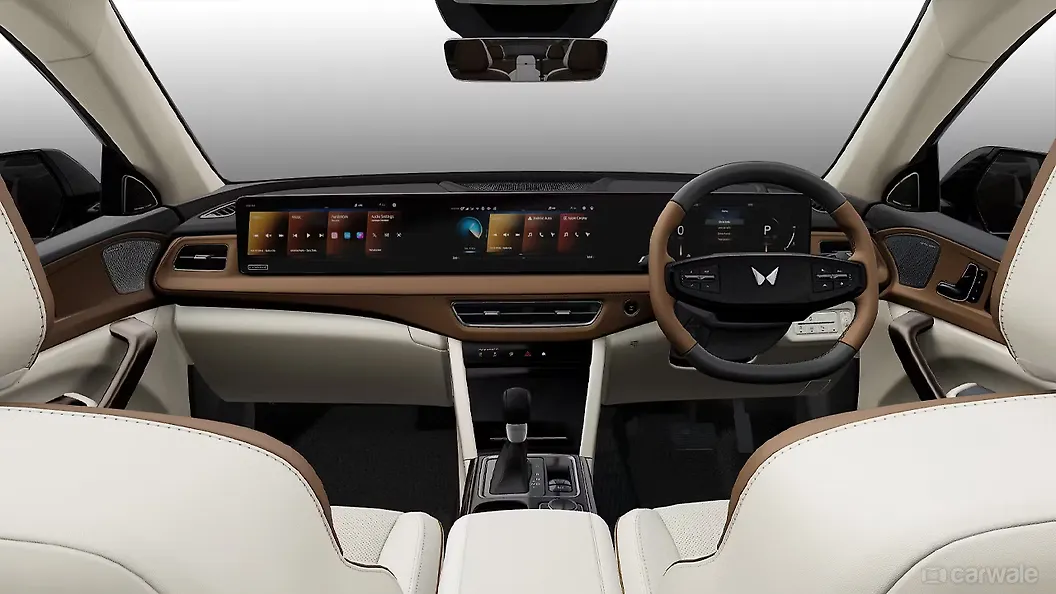 Mahindra XUV 7XO Dashboard