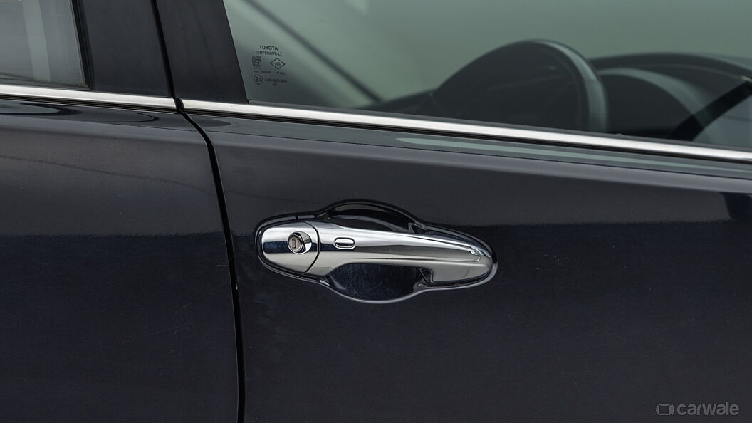 Discontinued Toyota Innova Crysta 2020 Front Door Handle