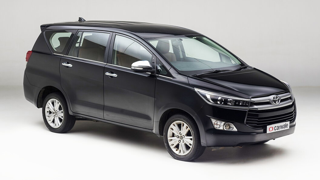 Toyota Innova Crysta Images, Interior & Exterior Photo Gallery - CarWale