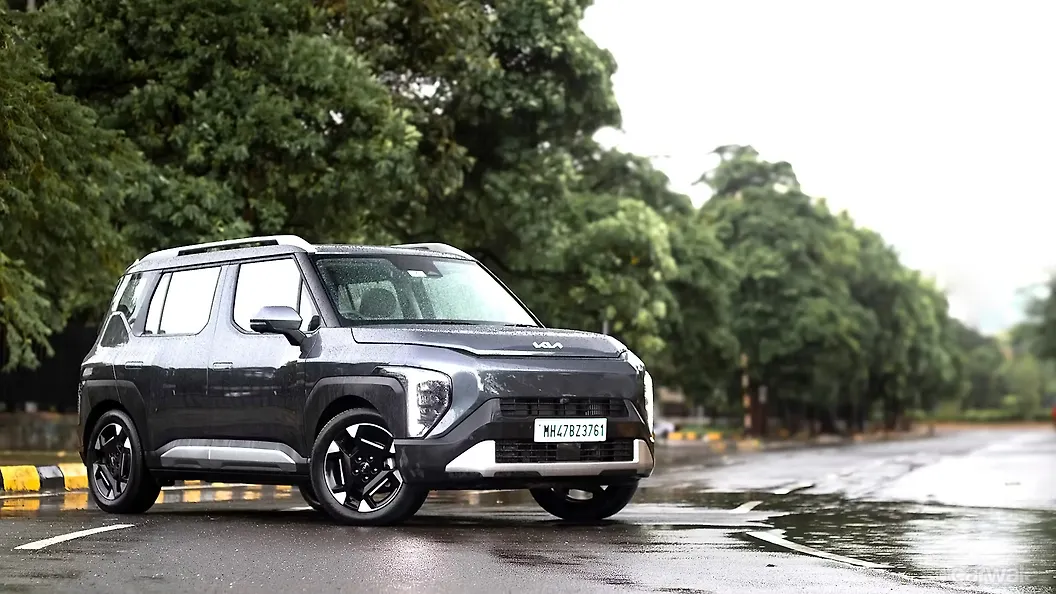 Kia Syros Right Front Three Quarter