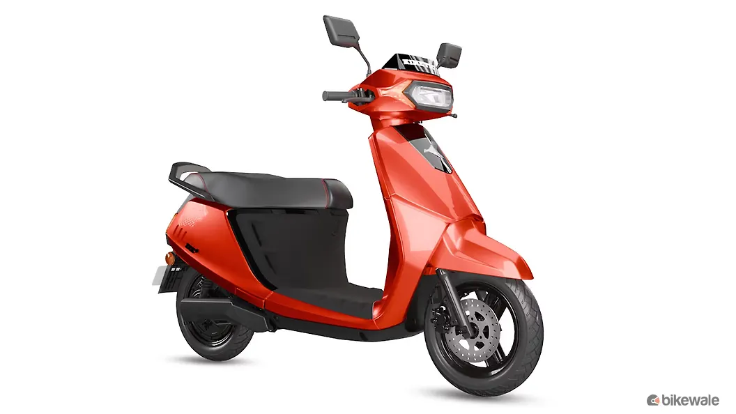 Kinetic DX Right Front Three Quarter