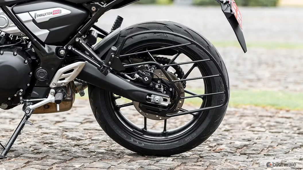 Triumph Thruxton 400 Right Side View