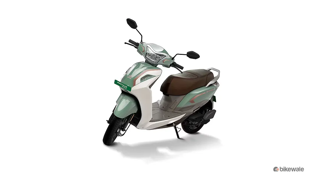 Ampere Magnus Grand Left Front Three Quarter