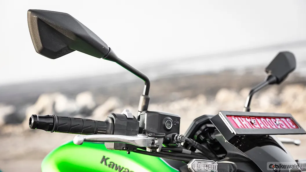 Z900 Rear View Kawasaki Z900 Rear View Mirror Image – BikeWale