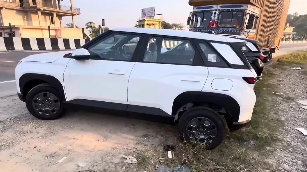 Hyundai Venue Left Side View