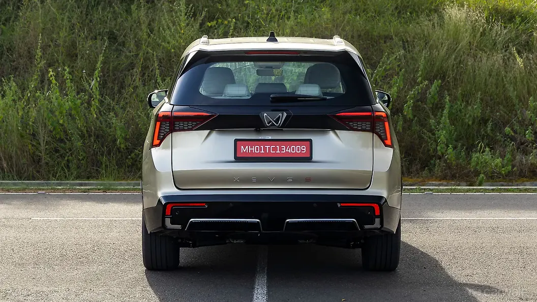 Mahindra XEV 9S Rear View