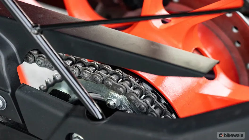 Cox Rave Chain Guide Yamaha FZ Rave Drive Chain and Sprocket Image – BikeWale