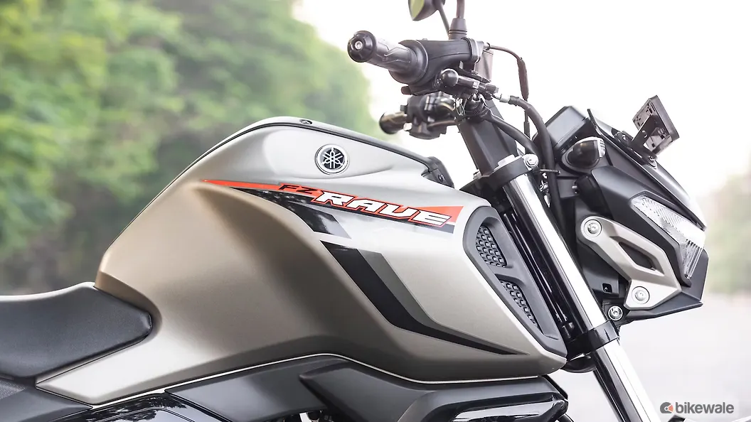 Fzs Rave Yamaha FZ Rave Side Fairing Image – BikeWale