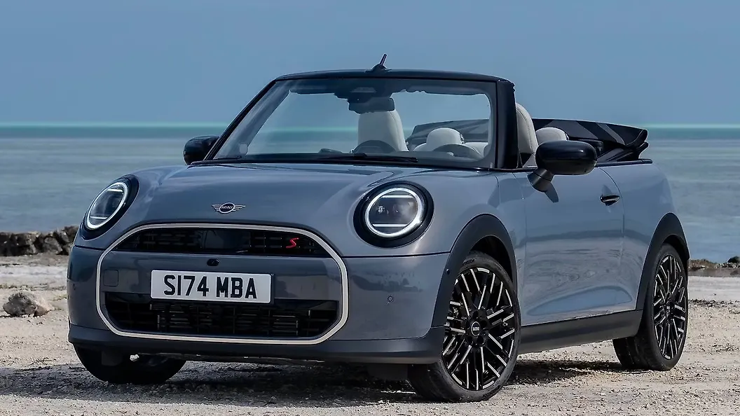 Mini Cooper S Convertible Left Front Three Quarter