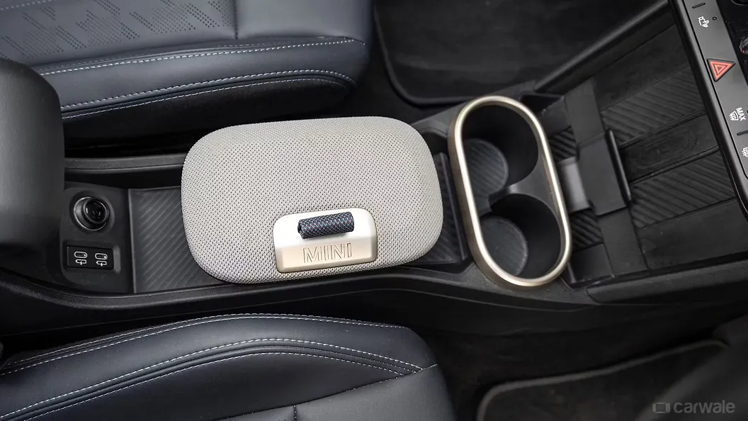 Cooper S Convertible Center Console/Centre Console Storage Image ...