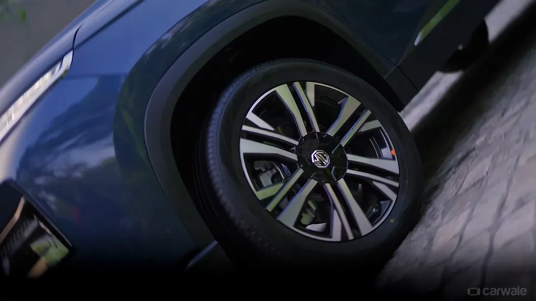 एमजी हेक्टर सामने का फ़ेंडर