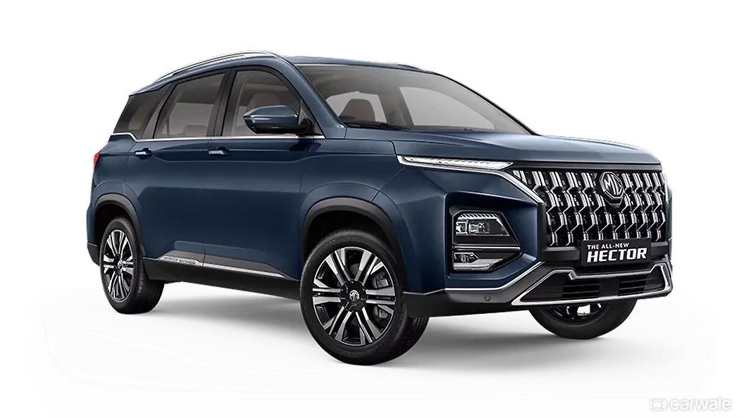 एमजी हेक्टर ठीक सामने तीन चौथाई