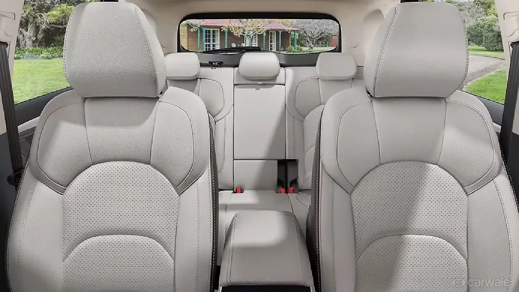 एमजी हेक्टर फ्रंट सीट हेडरेस्ट