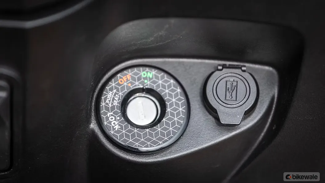 Simple Energy One Gen 2 Seat Lock Release