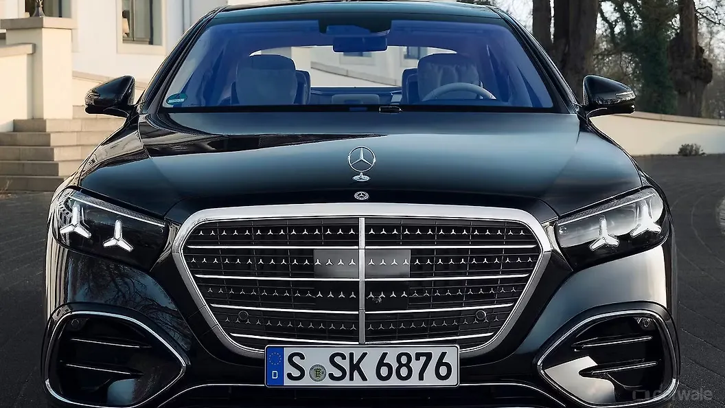 Mercedes-Benz S-Class Front View
