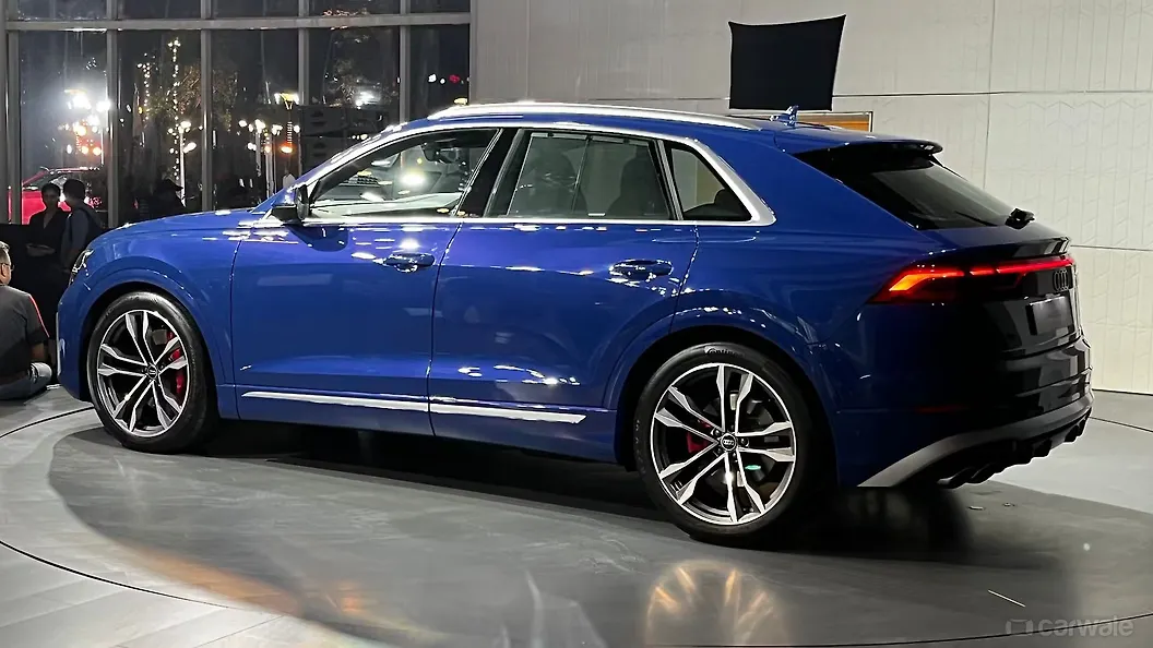 Audi SQ8 Left Rear Three Quarter