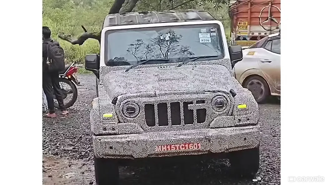 Thar Facelift Front View Image, Thar Facelift Photos in India - CarWale