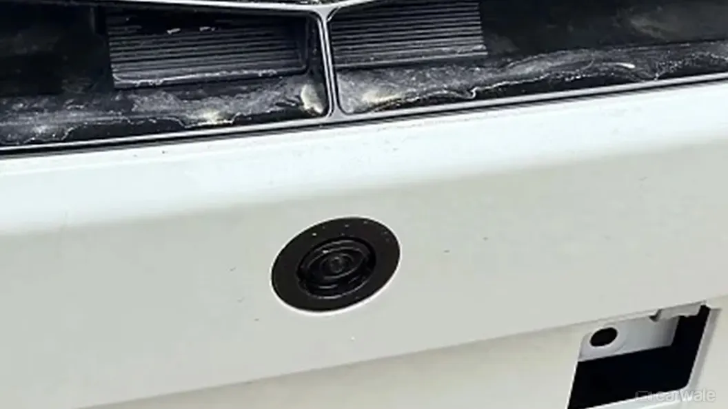 होंडा सिटी Grille Camera Image होंडा सिटी Grille Camera Image