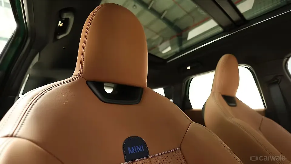 Mini Countryman C Front Seat Headrest