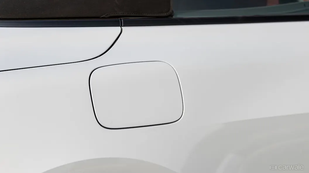 BMW M440i Closed Fuel Lid
