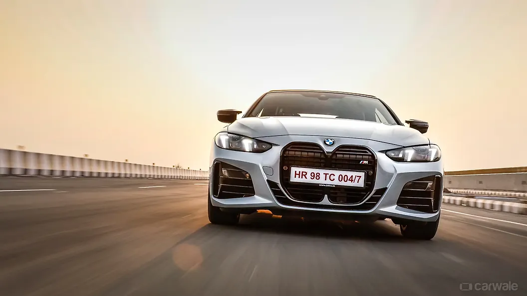 BMW M440i Front View
