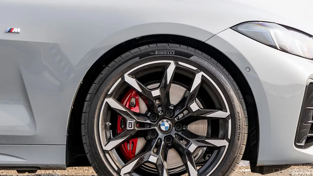 बीएमडब्ल्यू M440i व्हील