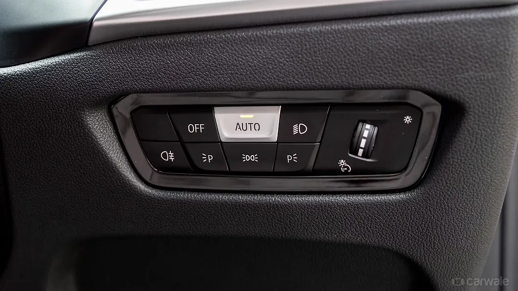 BMW M440i Dashboard Switches