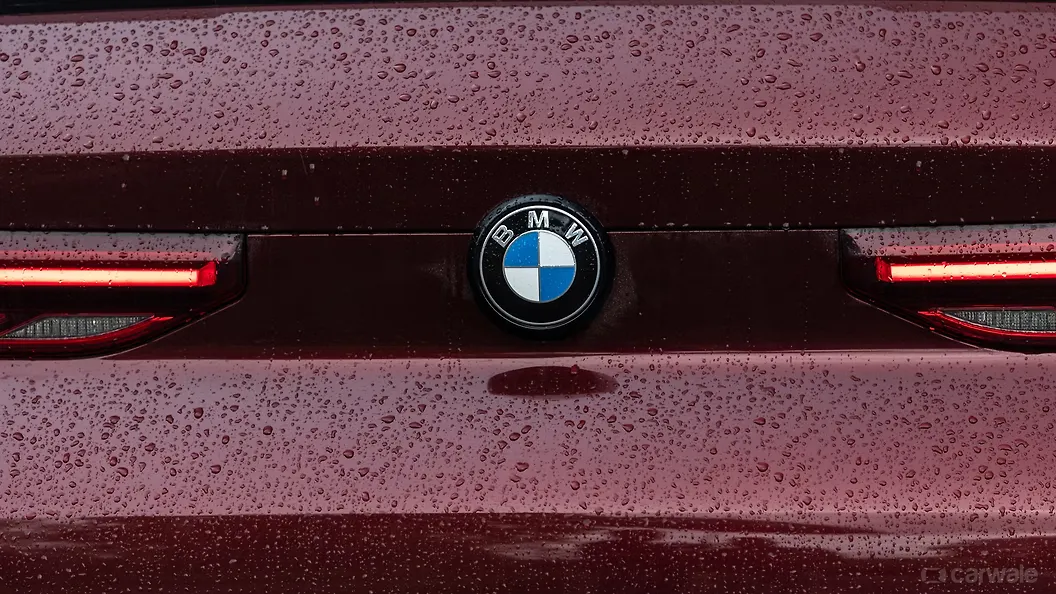 BMW X6 Front Logo