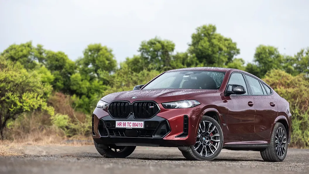 BMW X6 Left Front Three Quarter