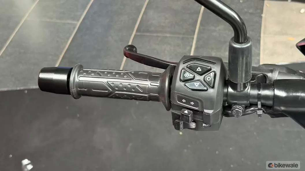 Bajaj Pulsar 125 Left Side Handlebar Grip