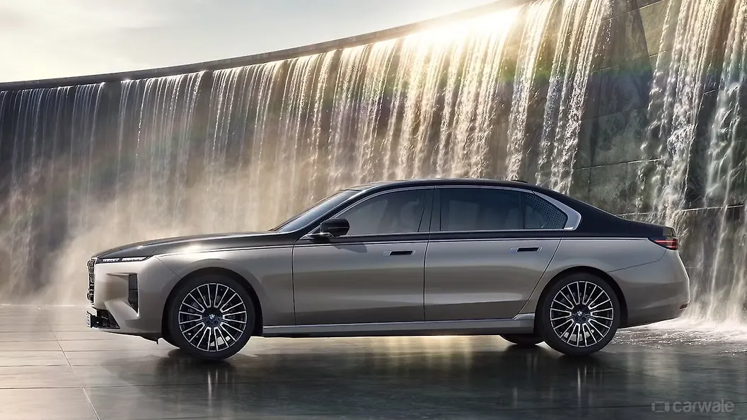 BMW 7 Series facelift Left Side View