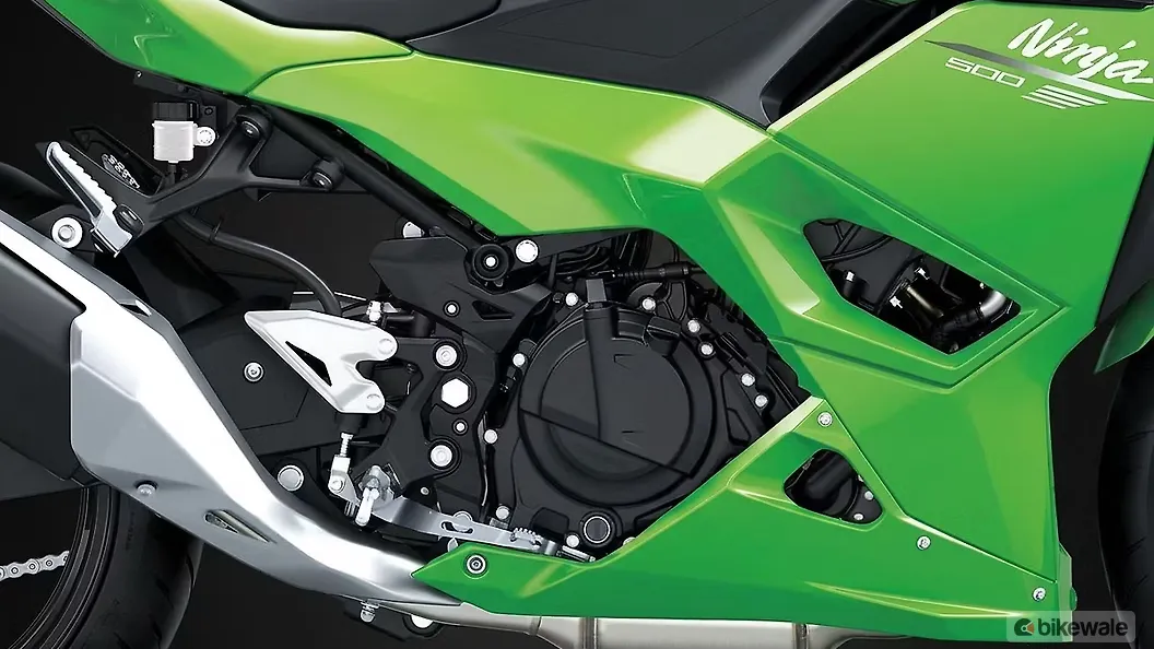 Kawasaki Ninja 500 [2027] Engine From Right
