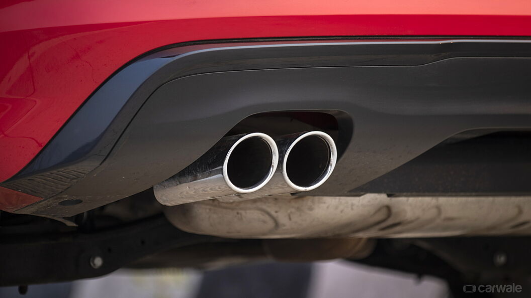 Audi Q2 Exhaust Pipes