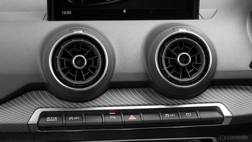Audi Q2 Front Centre Air Vents