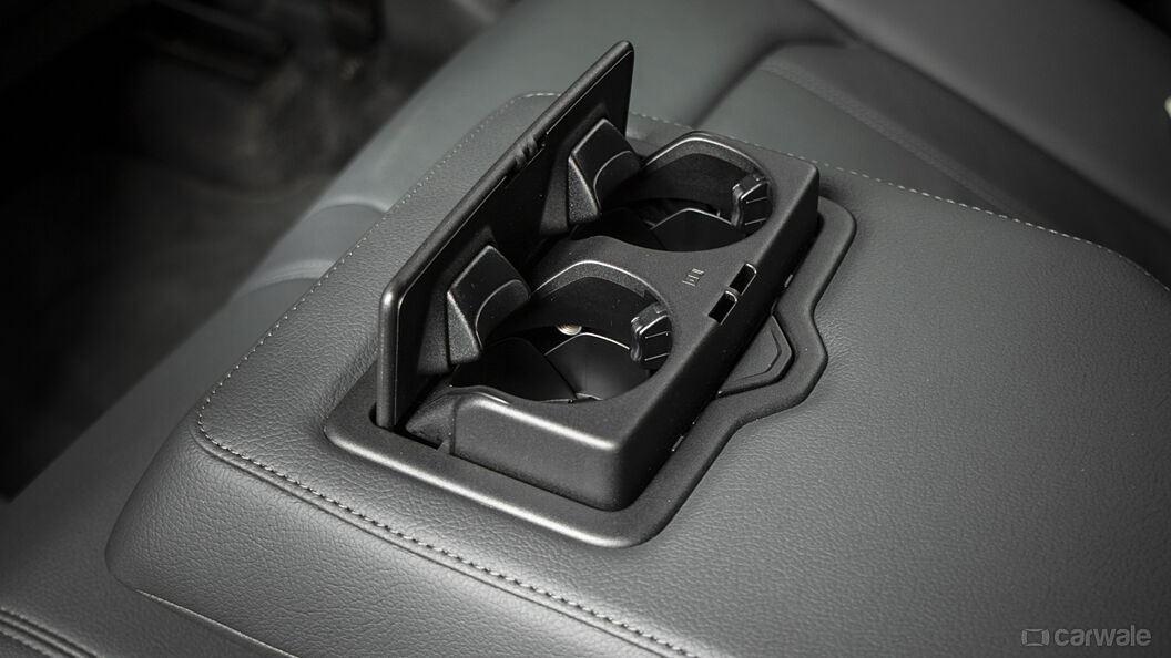 Audi Q2 Rear Cup Holders