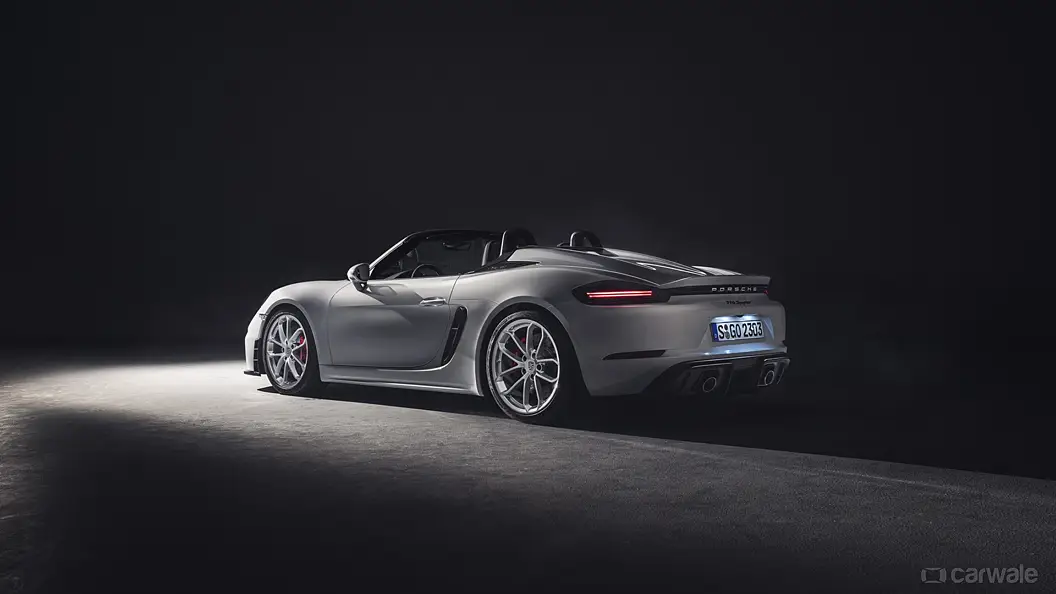 Porsche 718 Left Rear Three Quarter