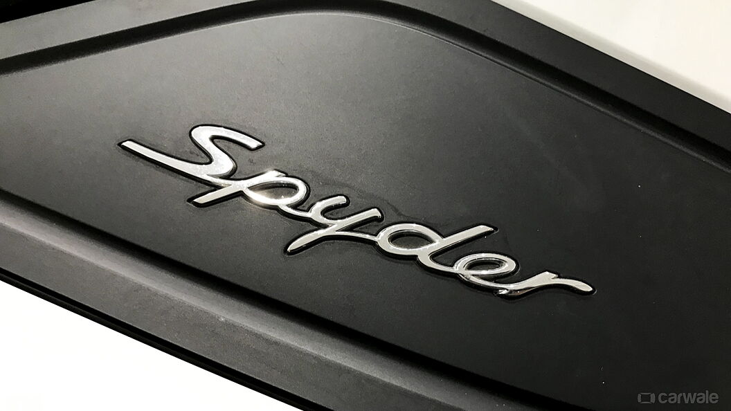 Porsche 718 Side Badge