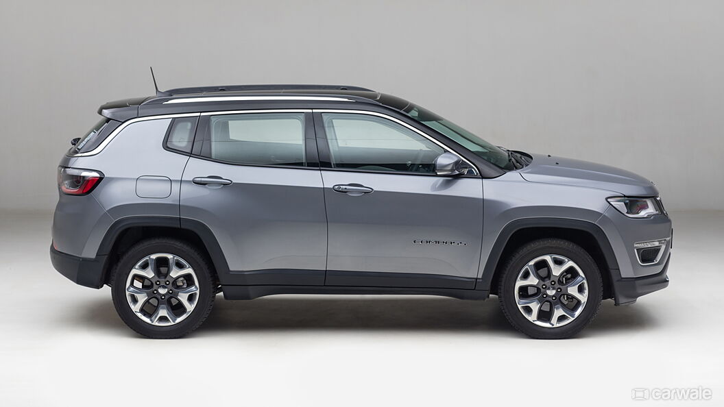 Jeep Compass [2017-2021] Right Side View