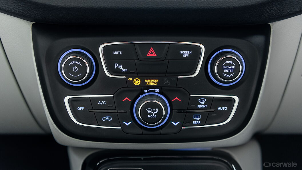 Discontinued Jeep Compass 2017 AC Controls