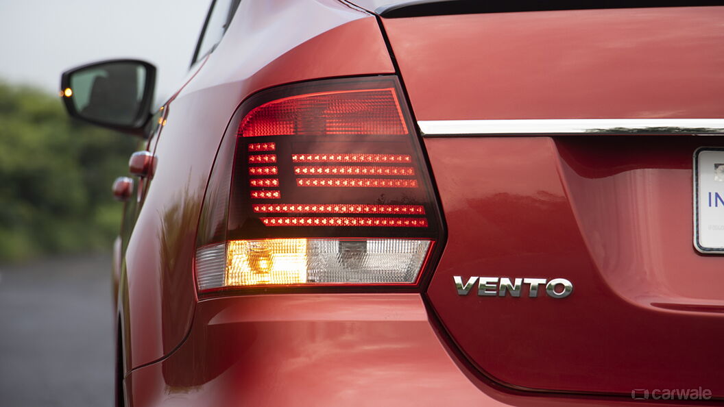 Volkswagen Vento Rear Signal/Blinker Light