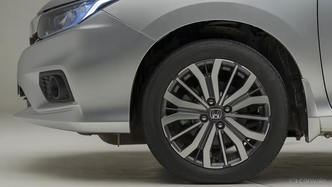 City Wheel Image, City Photos in India CarWale