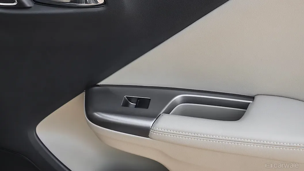 City Rear Power Window Switches Image, City Photos in India CarWale