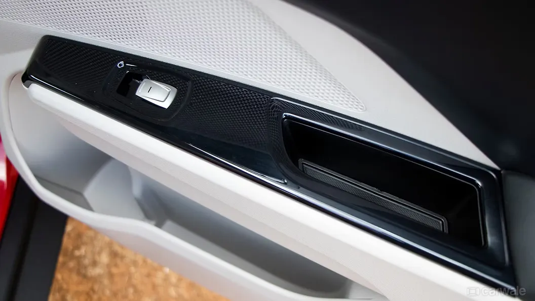 XUV300 Rear Power Window Switches Image, XUV300 Photos in India CarWale