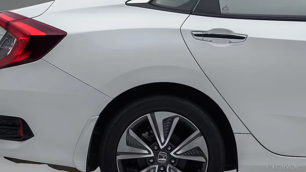 Civic Rear Fender Image, Civic Photos in India CarWale