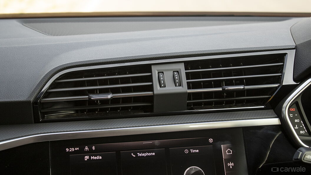 Audi Q3 Front Centre Air Vents