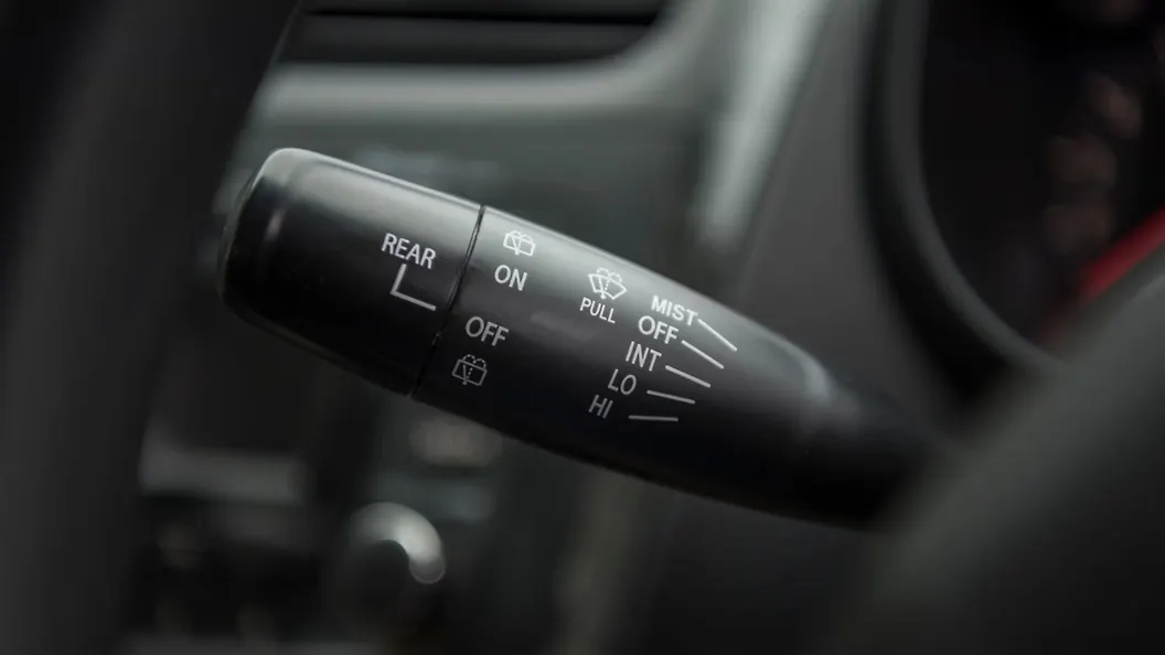 celerio-wiper-stalk celerio-wiper-stalk