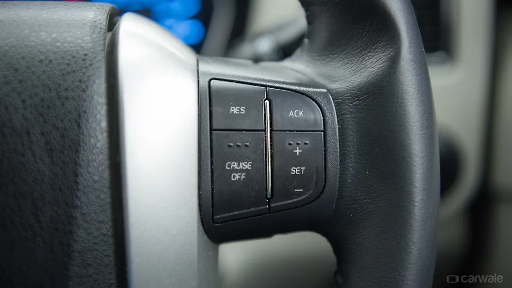 Scorpio 2021 Right Steering Mounted Controls Image, Scorpio 2021 Photos