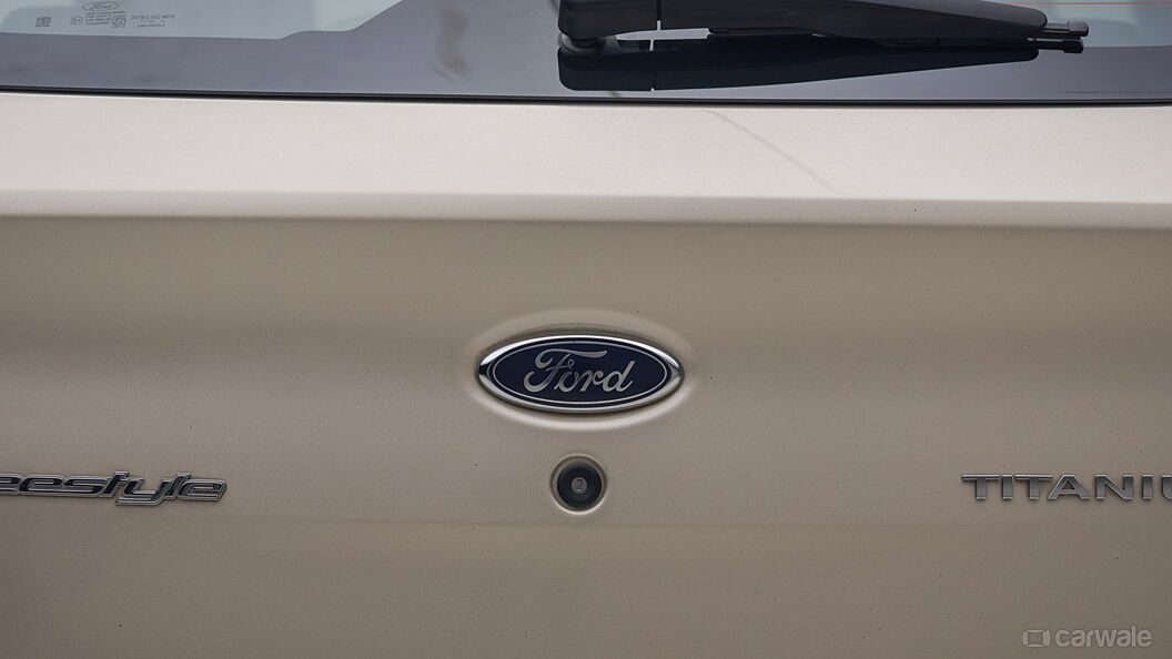 Ford Freestyle Rear Logo