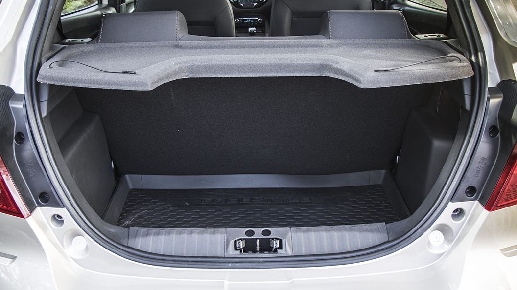 ford freestyle parcel tray